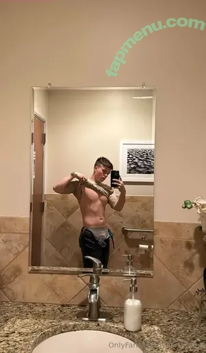 michaeldoherty / itsmichaeldoherty nude photo #0001