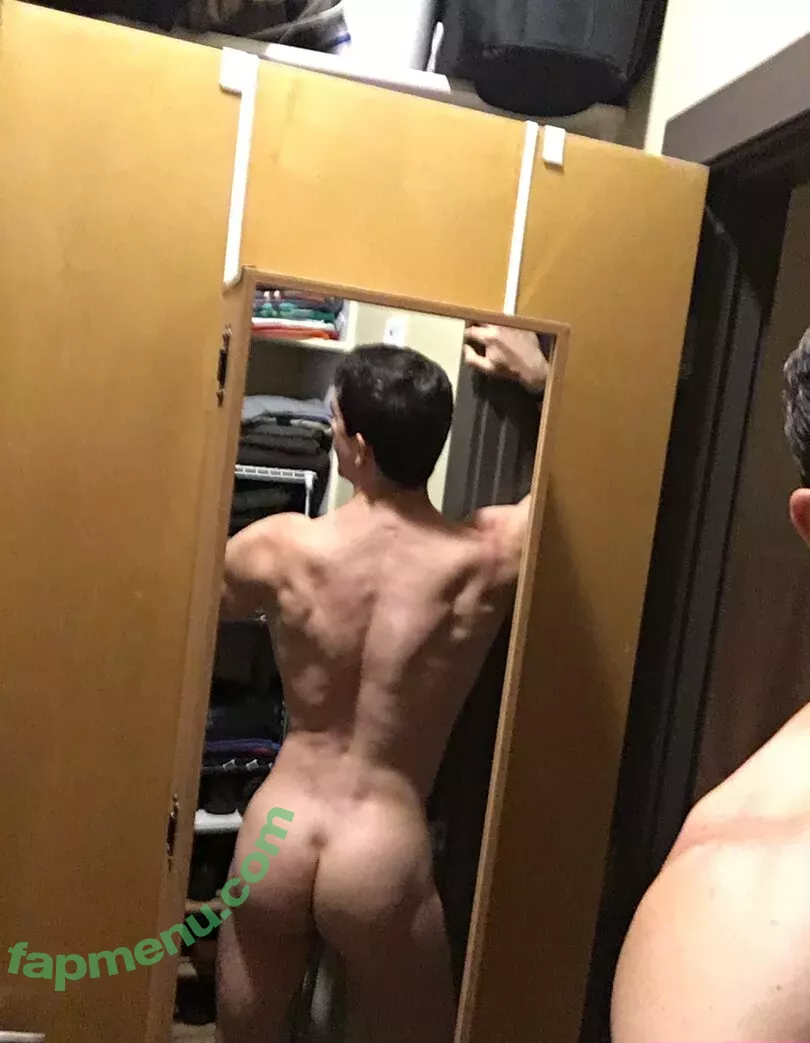 michaeltoad nude photo #0060 (iammiketodd)