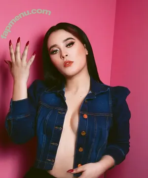  nude photo #0002