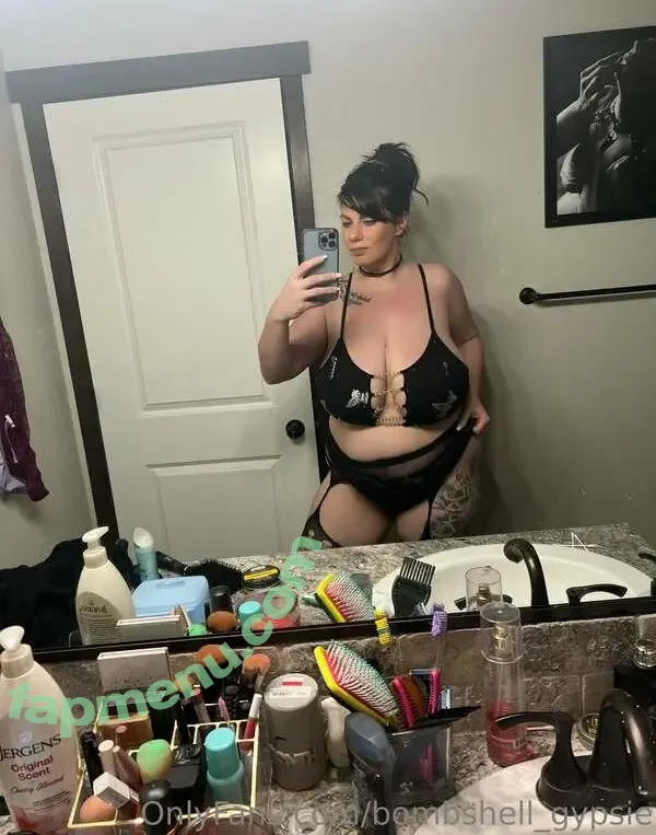 michele_melons nude photo #0033 (Blackbombshell / peurple_melon)