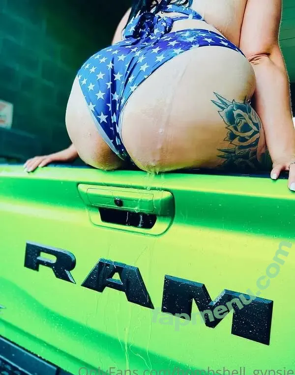 michele_melons nude photo #0065 (Blackbombshell / peurple_melon)