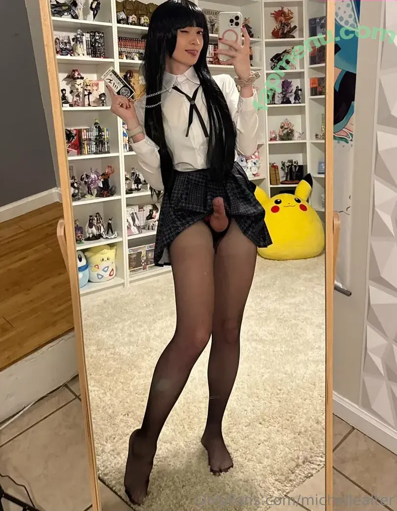 Michelle Alter nude photo #0320 (michellealter / michellexotter)