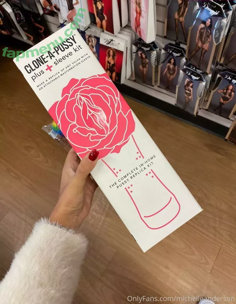 Michelle Anderson nude photo #0045 (MichAndersonnn / MichelleAndersonOfficial1 / michelleanderson)