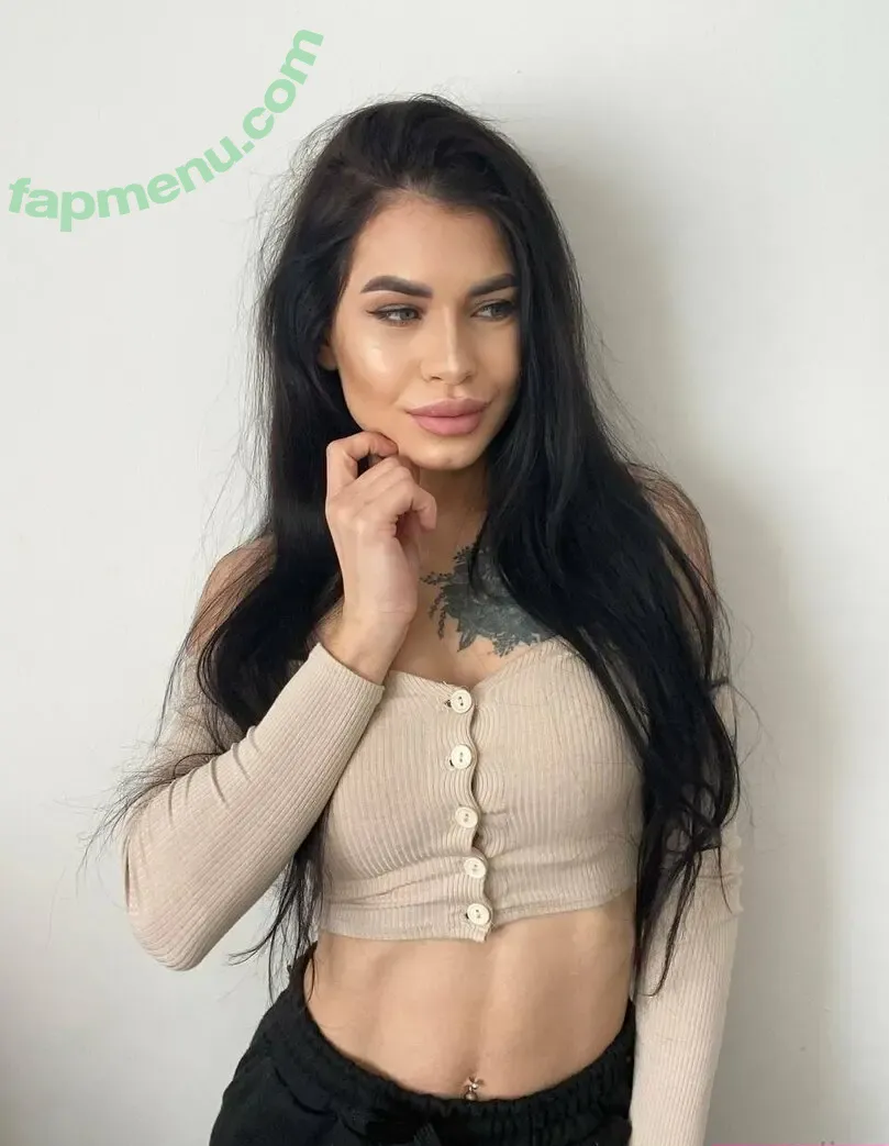 michelle.andradee nude photo #0025 (mickynutrifit)