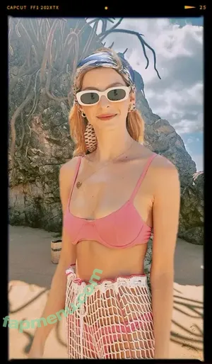 Michelle Batista / gêmea da Giselle / mixabatista nude photo #0292