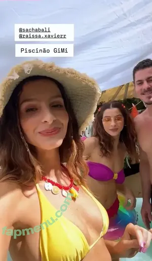 Michelle Batista / gêmea da Giselle / mixabatista nude photo #0310