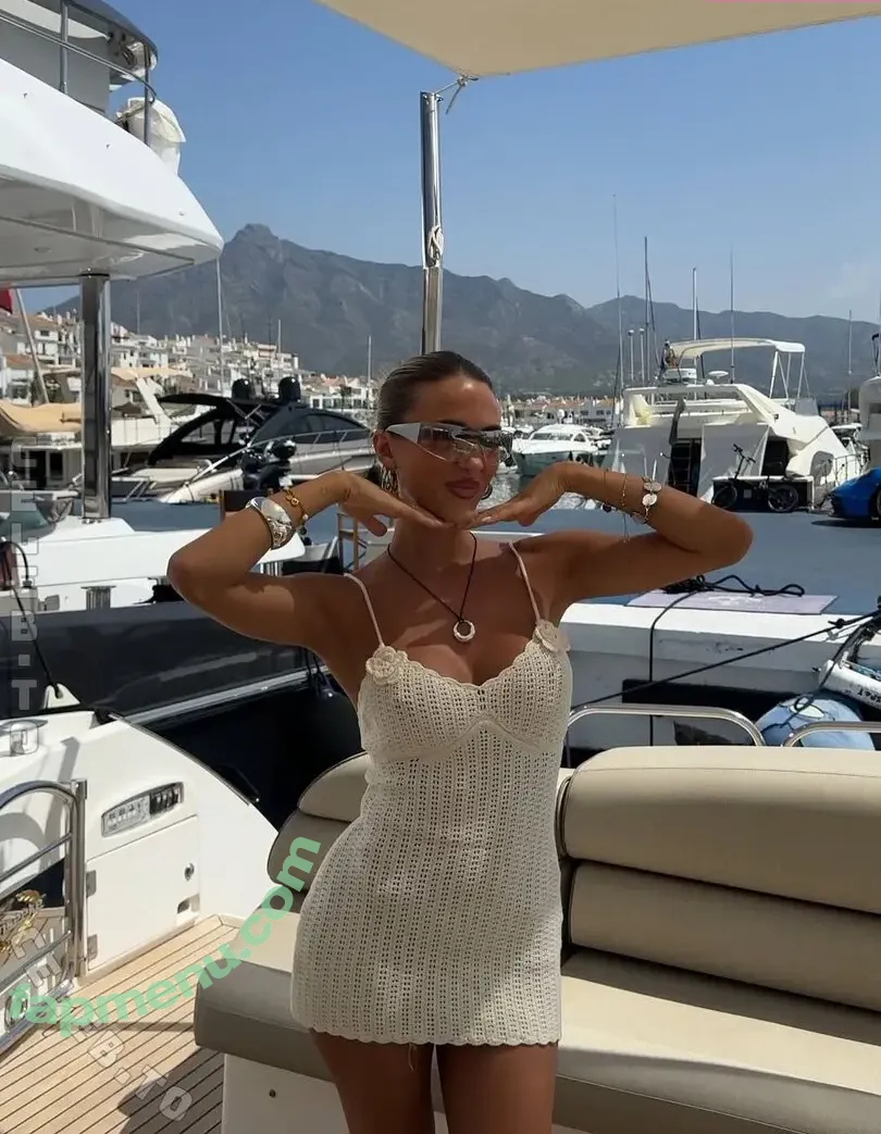 michelle.cll nude photo #0071 (im.michellecll)