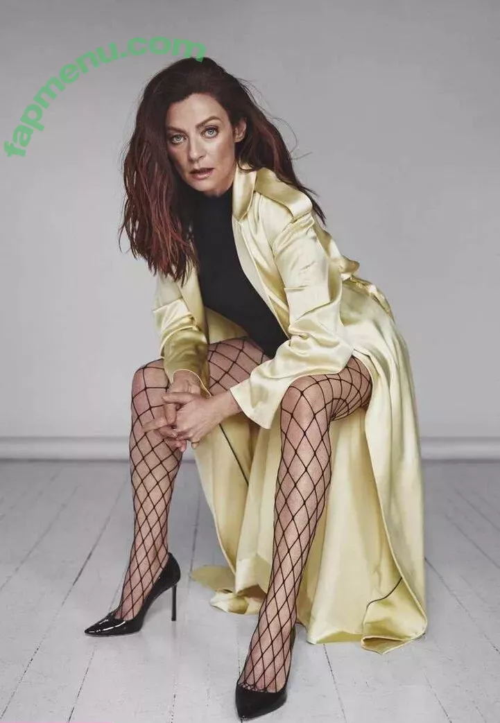 Michelle Gomez nude photo #0021 (michellegomezofficial / u140297820)