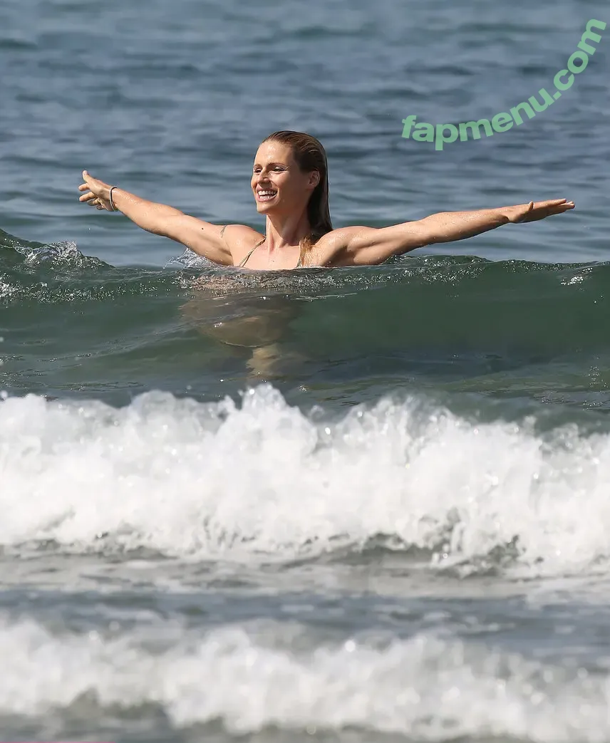 Michelle Hunziker nude photo #0892 (m_hunziker / therealhunzigram)