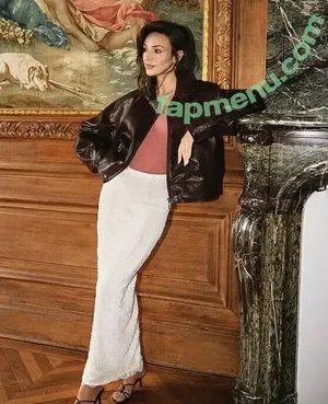 Michelle Keegan / michkeegan nude photo #0767