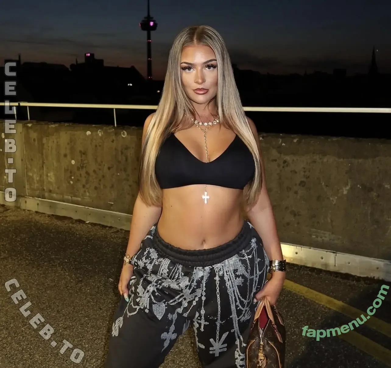 Michelle Knaub nude photo #0066 (michelle.knaub)