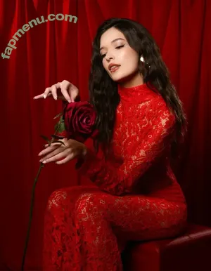 Michelle Mendizábal / mish_mend nude photo #0115