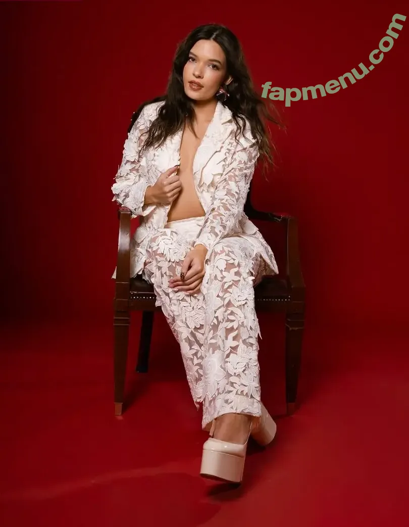 Michelle Mendizábal nude photo #0119 (mish_mend)