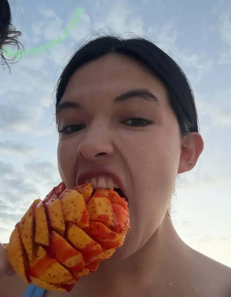 Michelle Mendizábal nude photo #0132 (mish_mend)