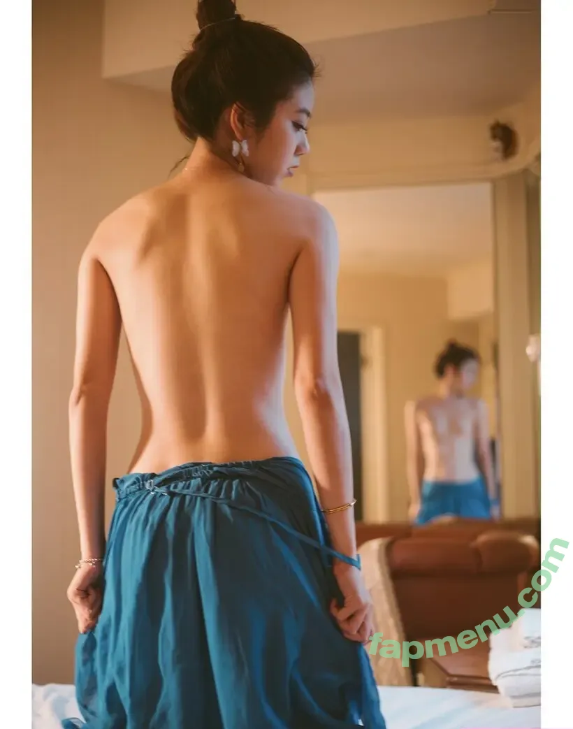 Michelle_meng916 nude photo #0032 (Michelle_meng916)