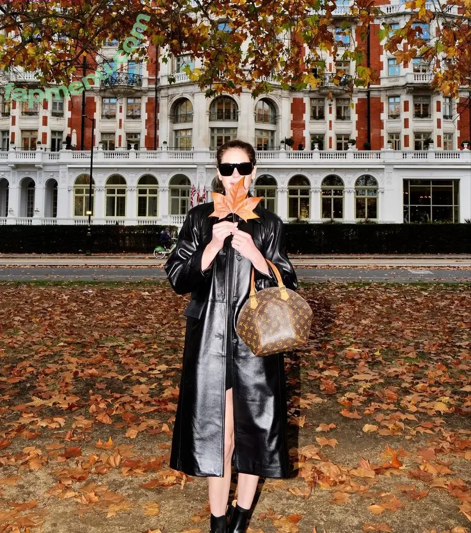 Michelle Monaghan nude photo #0799 (michellemonaghan / realmonaghan)