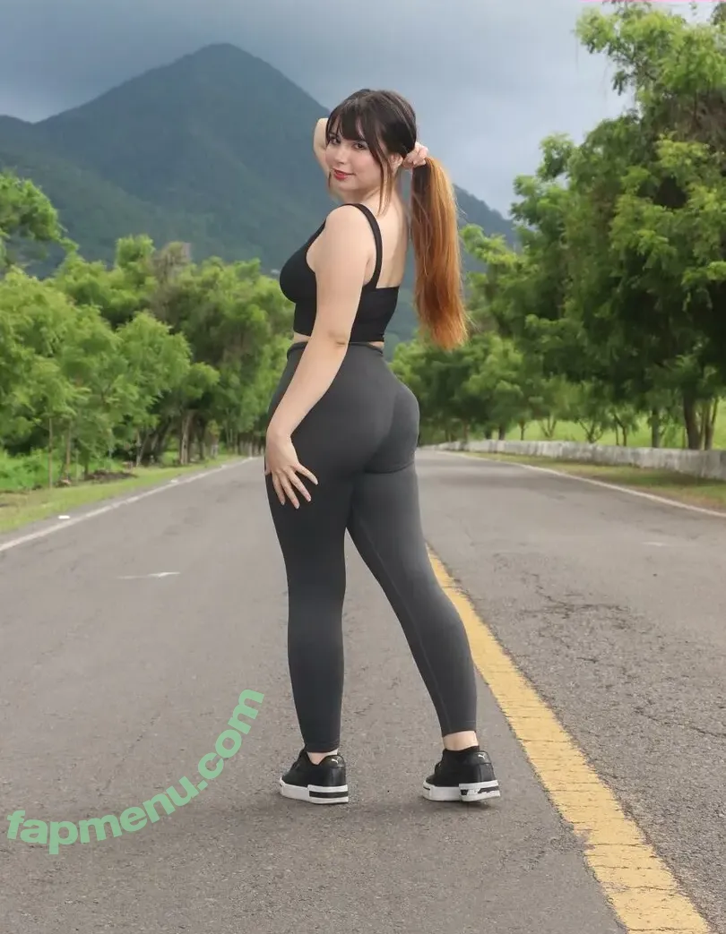 Michelle Mondragon nude photo #0021 (Kiramihime / Kiramimichi)