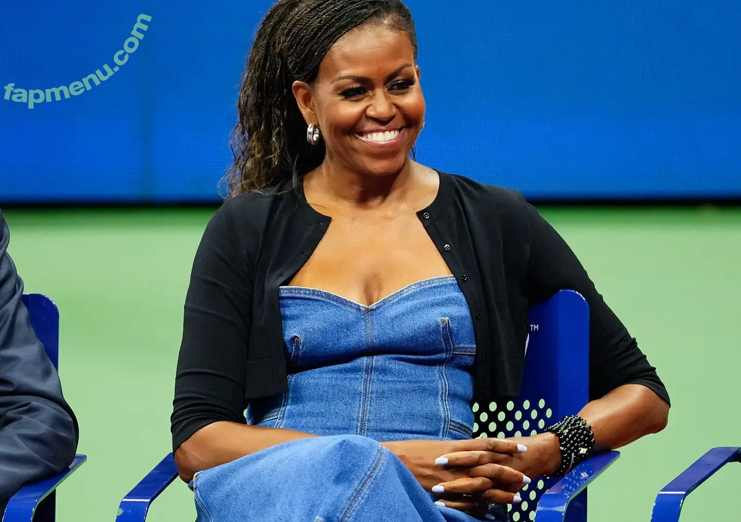 Michelle Obama nude photo #0005 (Michelle Obama)