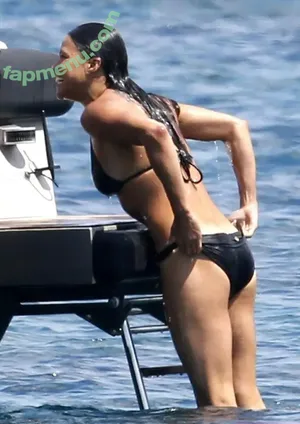 Michelle Rodríguez / MRodOfficial nude photo #0013