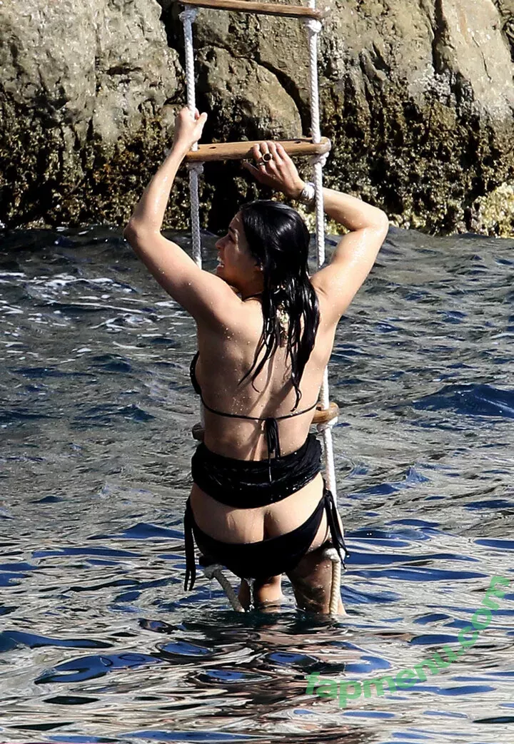 Michelle Rodriguez nude photo #0001 (mrodofficial)