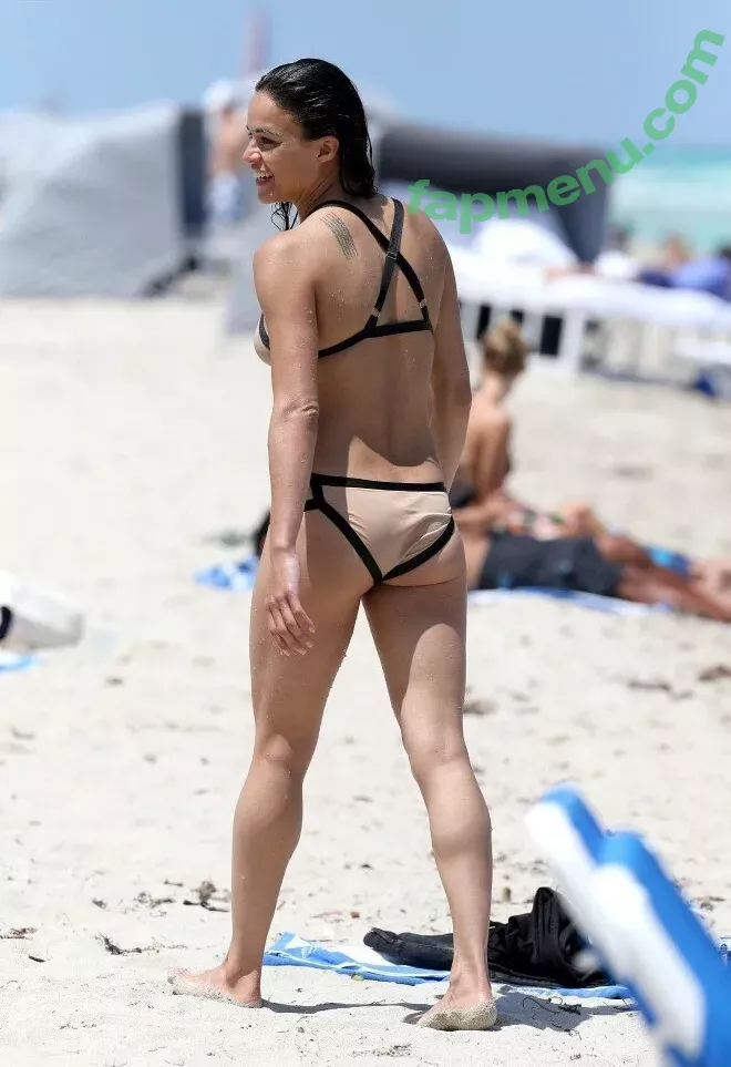 Michelle Rodriguez nude photo #0033 (mrodofficial)