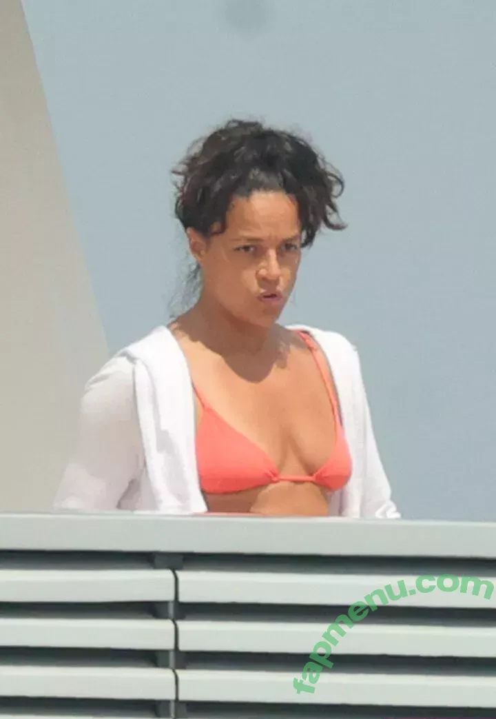 Michelle Rodriguez nude photo #0090 (mrodofficial)