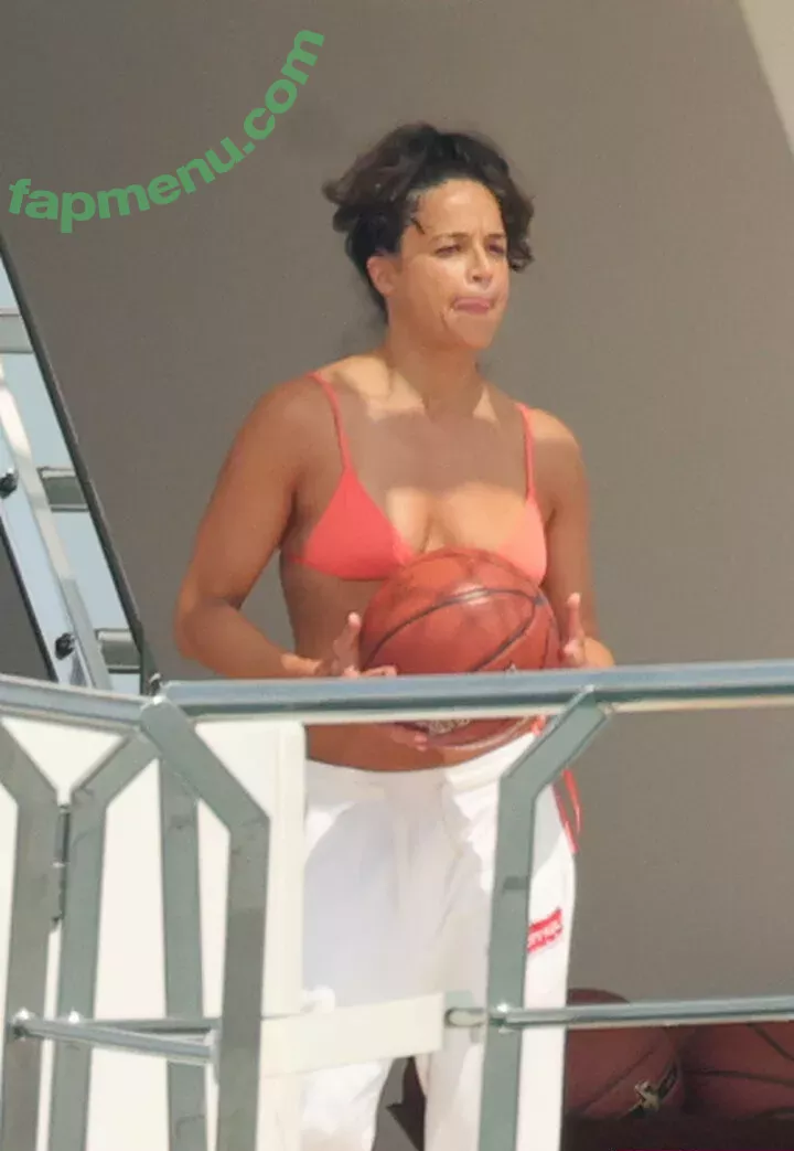 Michelle Rodriguez nude photo #0095 (mrodofficial)