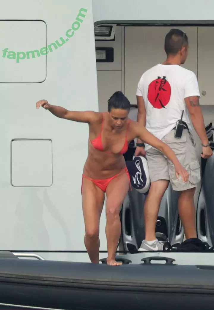 Michelle Rodriguez nude photo #0101 (mrodofficial)