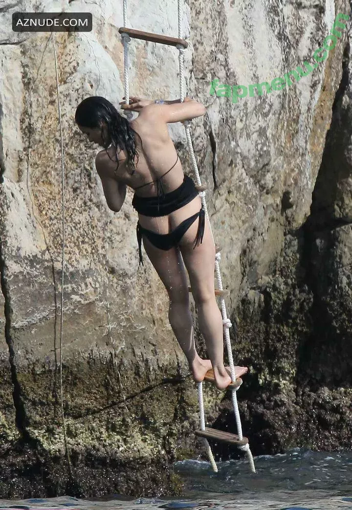 Michelle Rodriguez nude photo #0180 (mrodofficial)