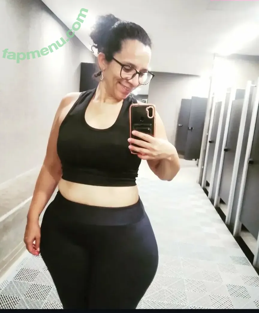 Michelle Santos nude photo #0002 (Michelle Santos)