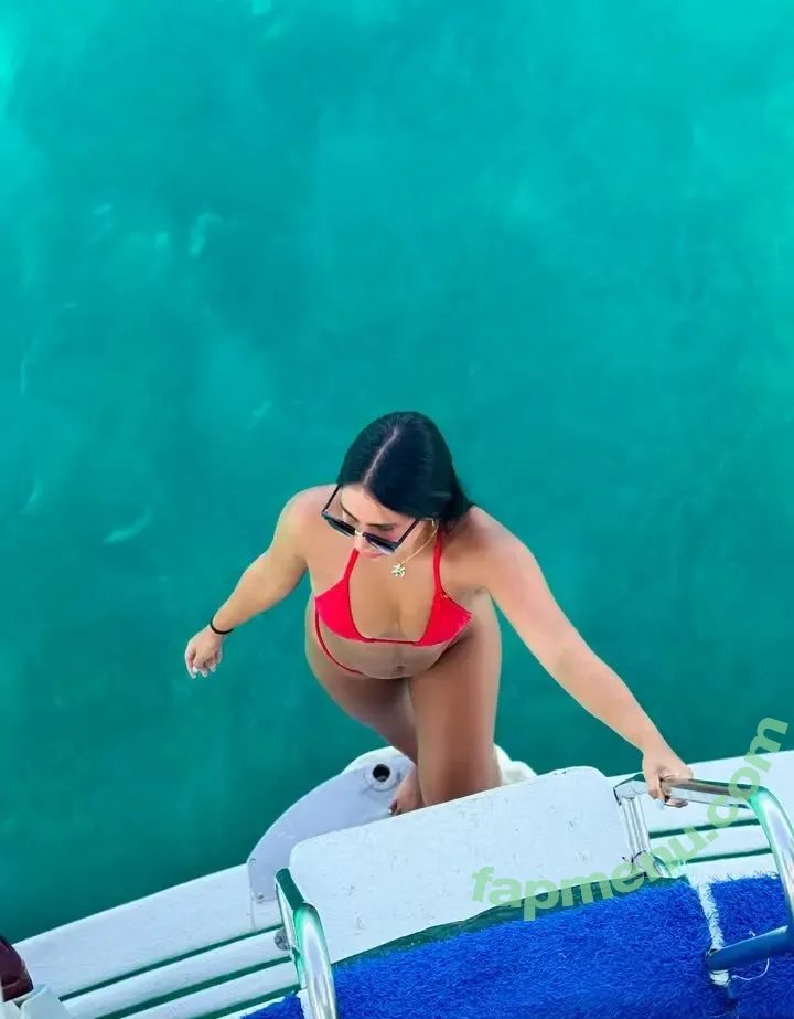 Michelle Thielen nude photo #0038 (michellethielen09)