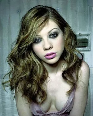 Michelle Trachtenberg / michelletrachtenberg nude photo #0112