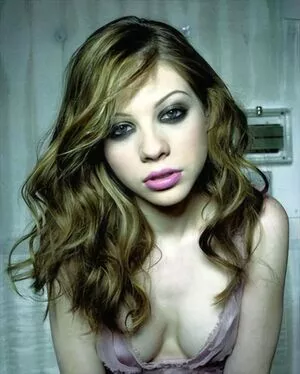 Michelle Trachtenberg / michelletrachtenberg nude photo #0226