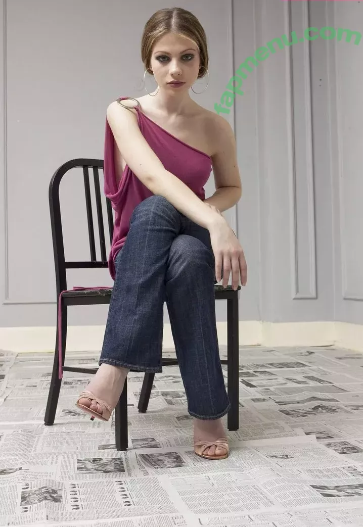 Michelle Trachtenberg nude photo #0073 (michelletrachtenberg)