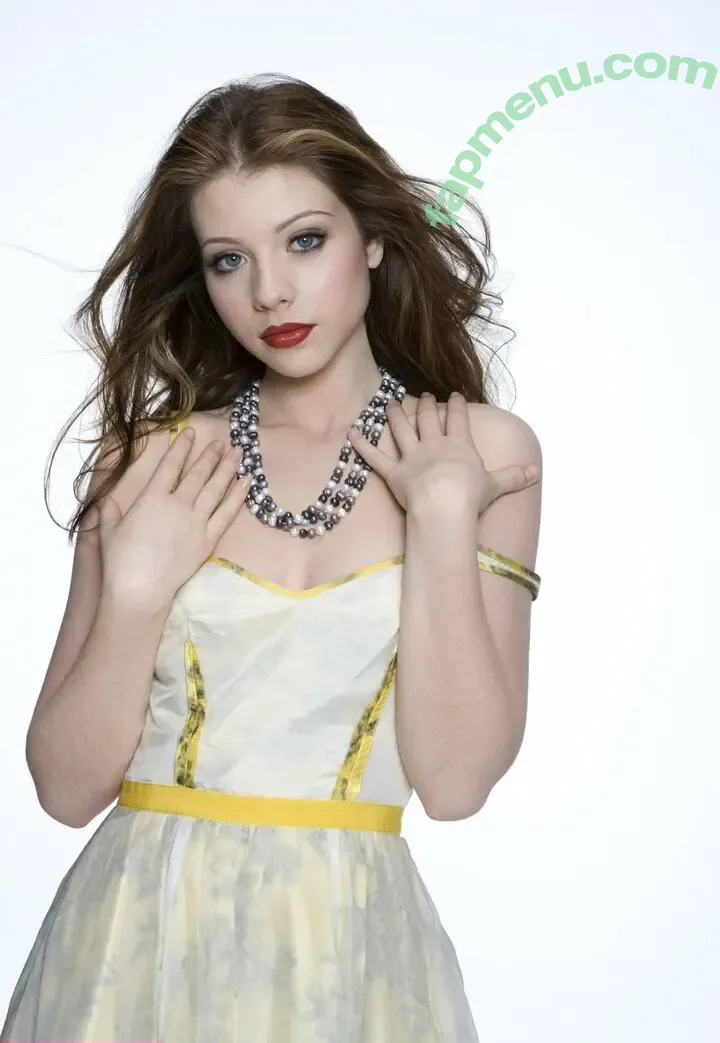 Michelle Trachtenberg nude photo #0312 (michelletrachtenberg)