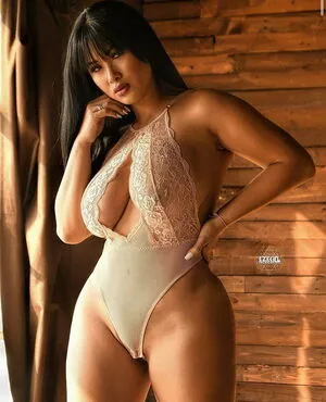 Michelle Yee Williams / ihrtmichelleyee / michelletheceo nude photo #0011
