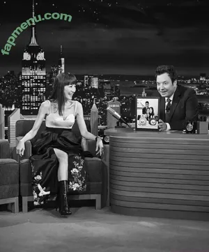 Michelle Yeoh / michelleyeoh_official nude photo #0197