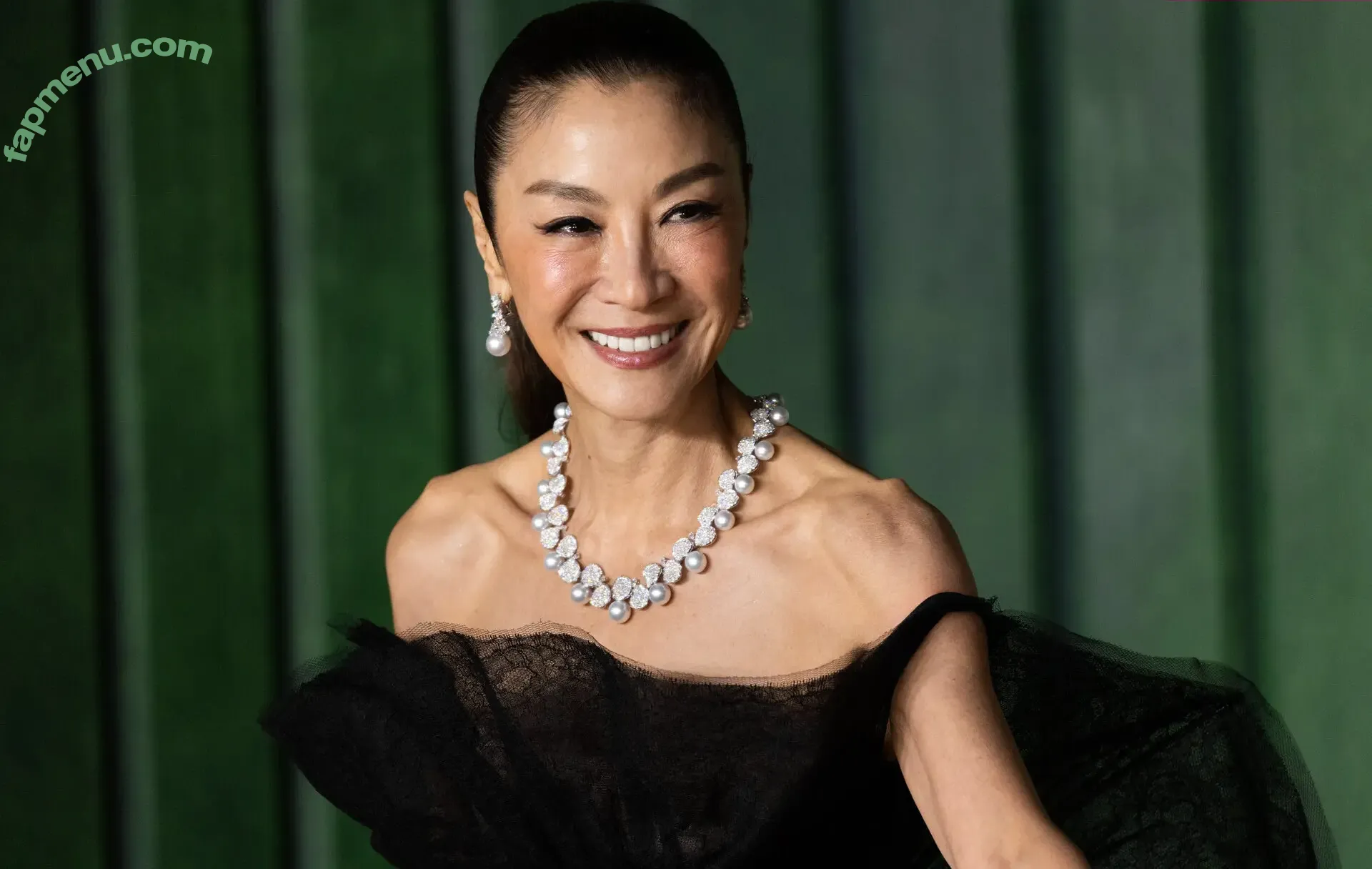 Michelle Yeoh nude photo #0165 (michelleyeoh_official)