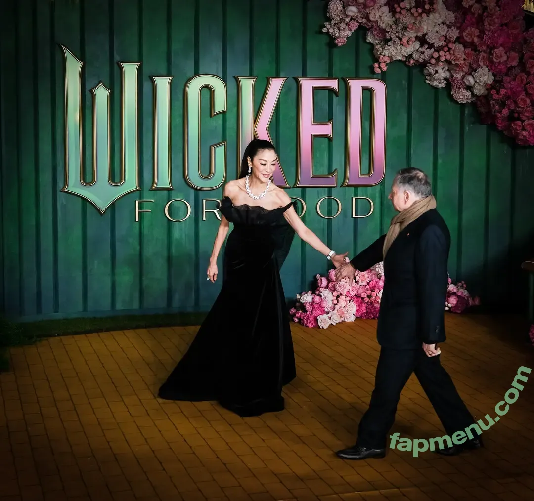 Michelle Yeoh nude photo #0168 (michelleyeoh_official)