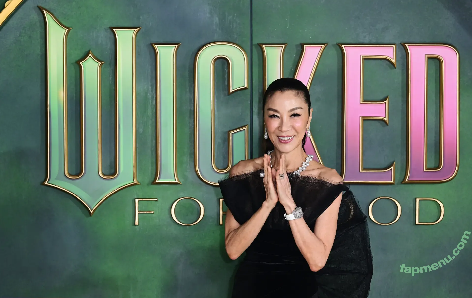 Michelle Yeoh nude photo #0177 (michelleyeoh_official)