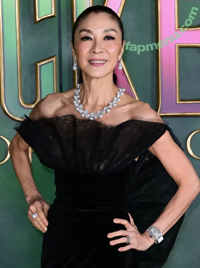 Michelle Yeoh nude photo #0181 (michelleyeoh_official)