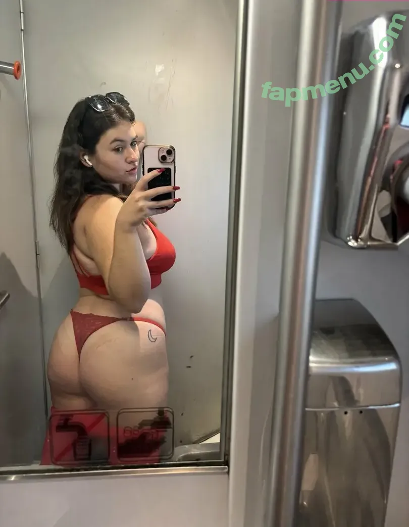 michellecacheux nude photo #0002 (michellecacheux)