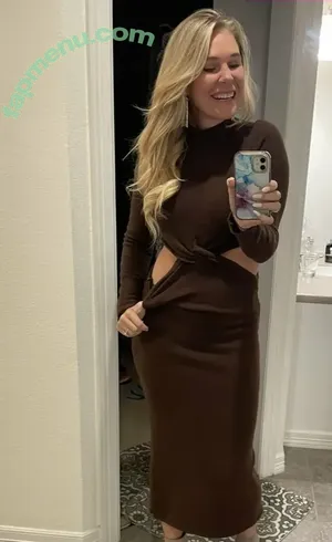 Michellek4040 / MISSKK / michellek240 / michellelovesfootball nude photo #0326