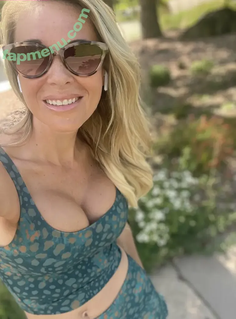 Michellek4040 nude photo #0070 (MISSKK / michellek240 / michellelovesfootball)