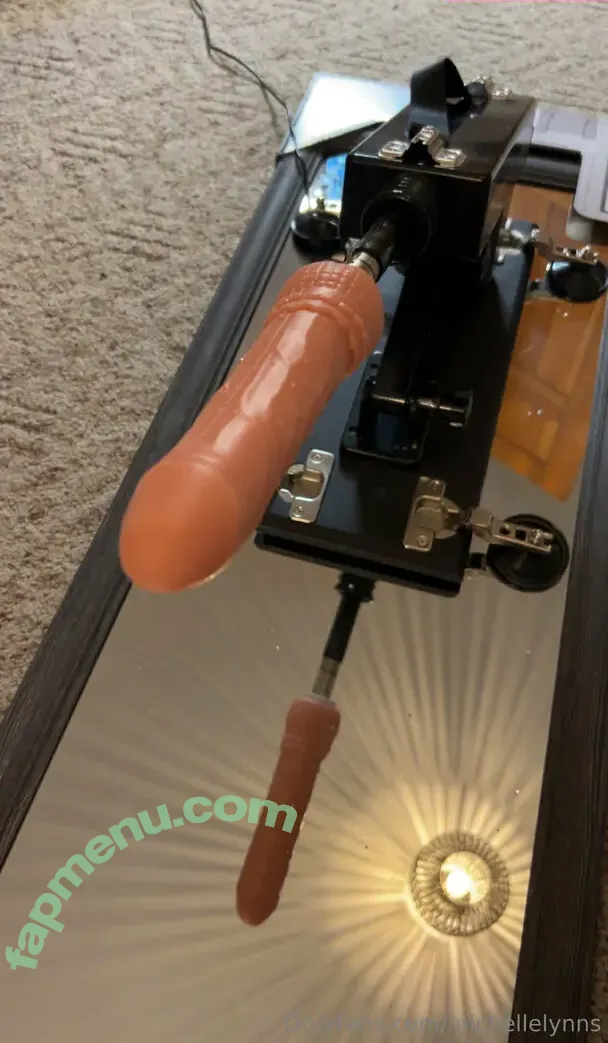 michellelynns nude photo #0010 (michellelynns__)