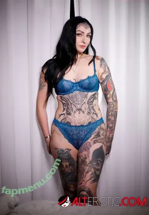  nude photo #0003