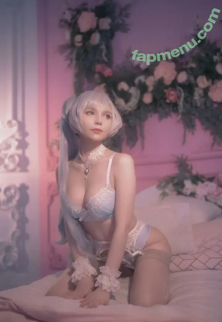 Michi Kyunn nude photo #0745 (michi_kyunn / michikyunn)