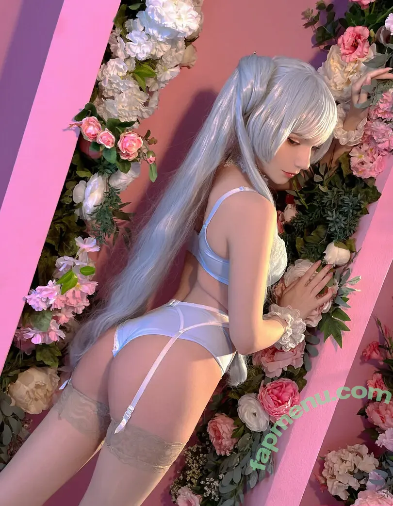 Michi Kyunn nude photo #0756 (michi_kyunn / michikyunn)