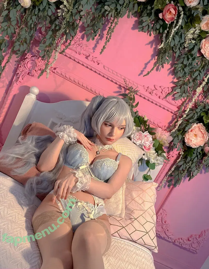 Michi Kyunn nude photo #0778 (michi_kyunn / michikyunn)