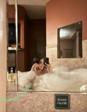 michibabyy / michibabyy_x3 nude photo #0027